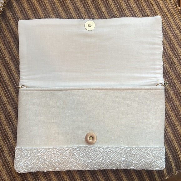 COPY - BRIDE Breaded Purse White - Picture 5 of 6